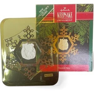 Hallmark 1990 Greatest Story Ornament Decoration Nativity Scene Gold Snowflake